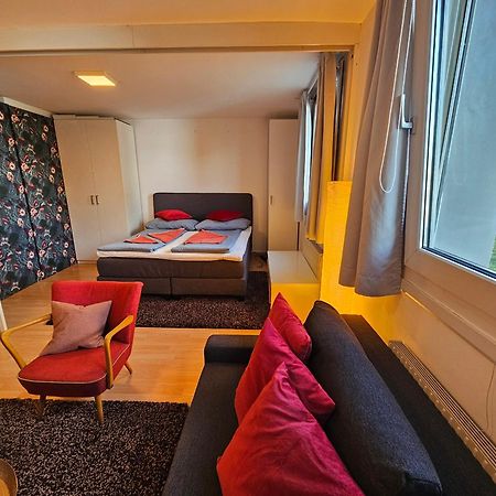 Yuki'S Place - Un-Vic, Danube Beach And Subway Near To Downtown Wien Exteriör bild