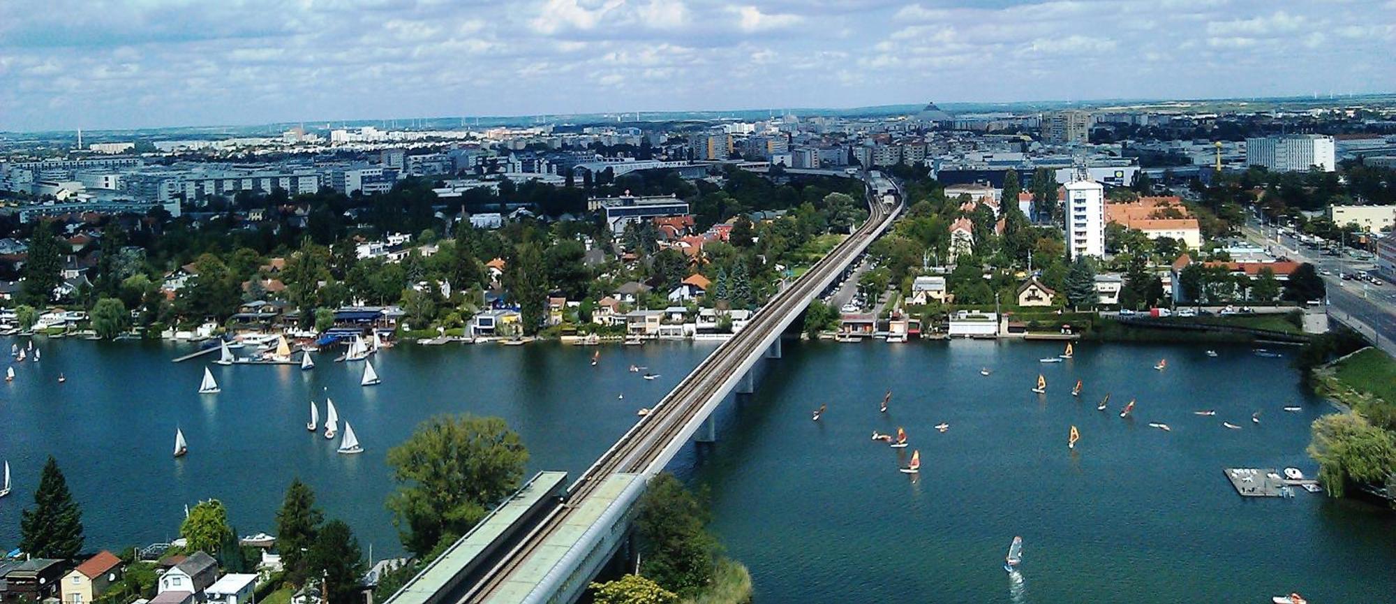 Yuki'S Place - Un-Vic, Danube Beach And Subway Near To Downtown Wien Exteriör bild