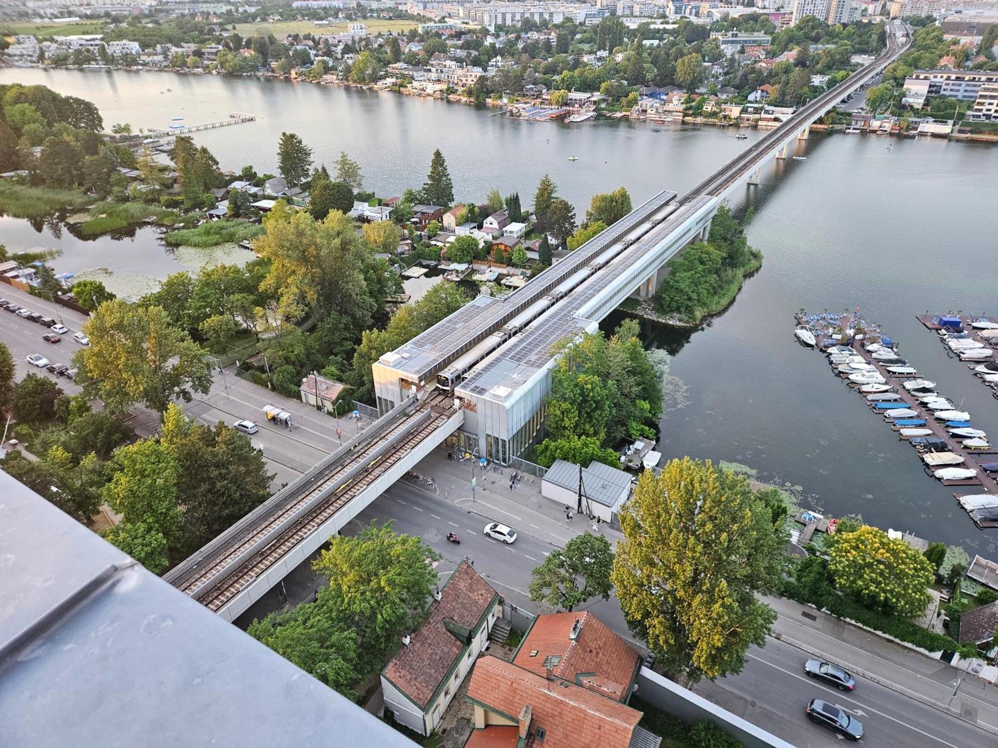 Yuki'S Place - Un-Vic, Danube Beach And Subway Near To Downtown Wien Exteriör bild