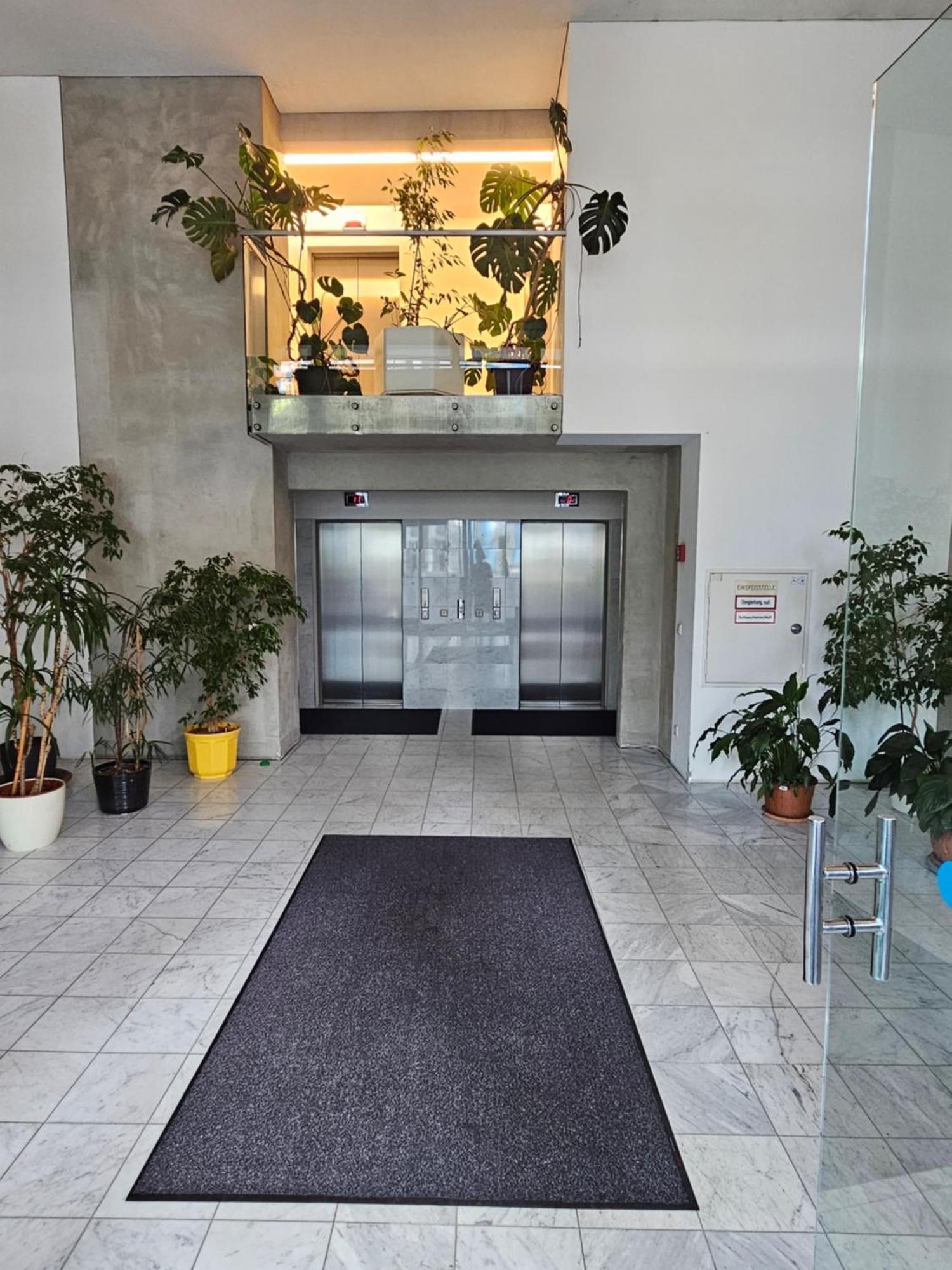 Yuki'S Place - Un-Vic, Danube Beach And Subway Near To Downtown Wien Exteriör bild